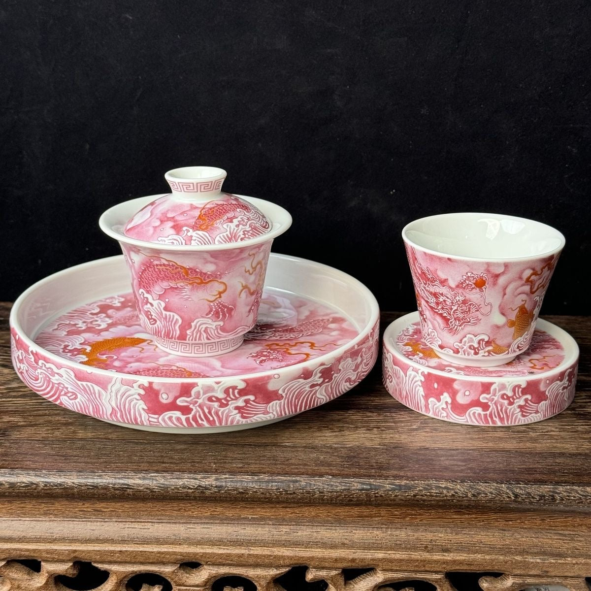 Vermillion Red Dragon and Fish Gaiwan Set